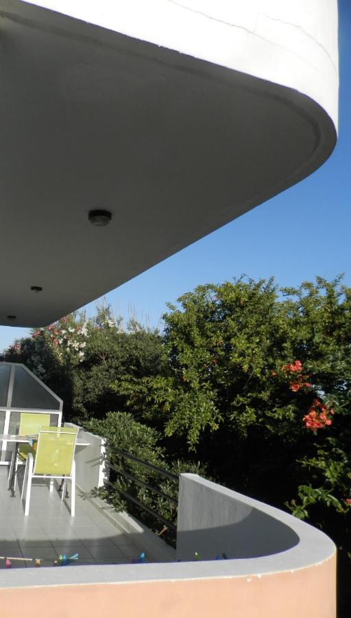Silvi Mari Apartments بلاتانيز المظهر الخارجي الصورة