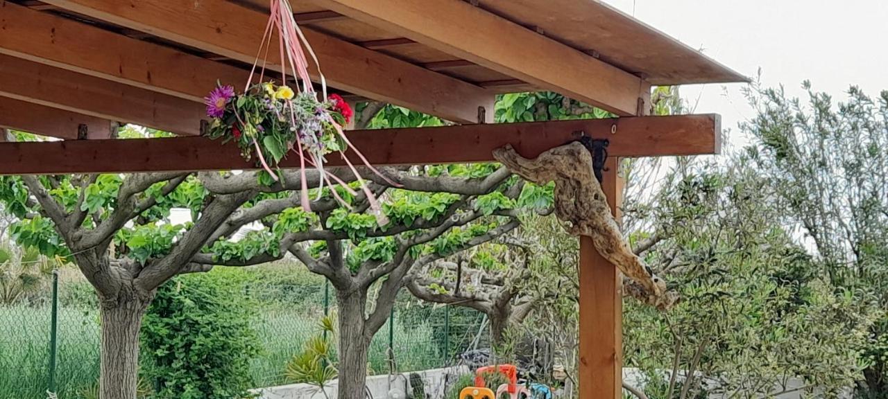 Silvi Mari Apartments بلاتانيز المظهر الخارجي الصورة
