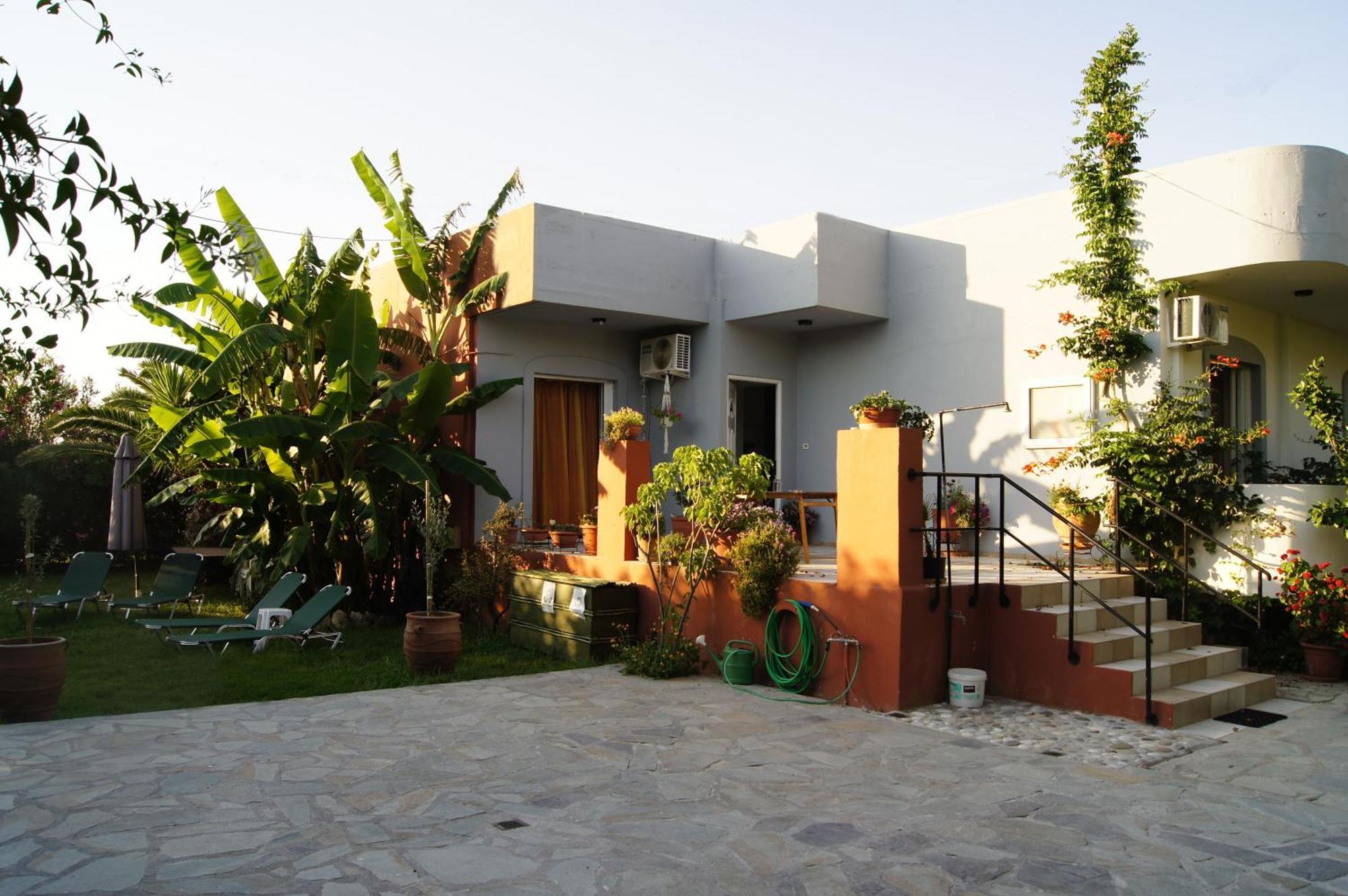 Silvi Mari Apartments بلاتانيز المظهر الخارجي الصورة