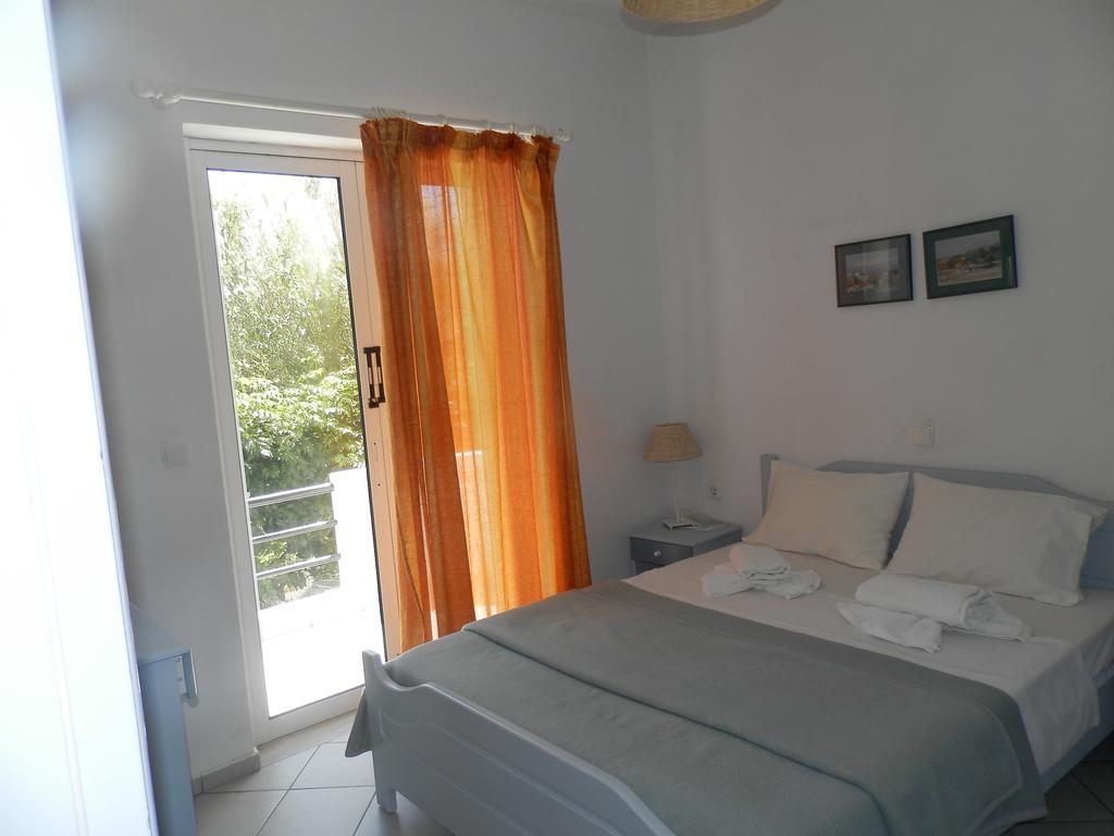 Silvi Mari Apartments بلاتانيز المظهر الخارجي الصورة