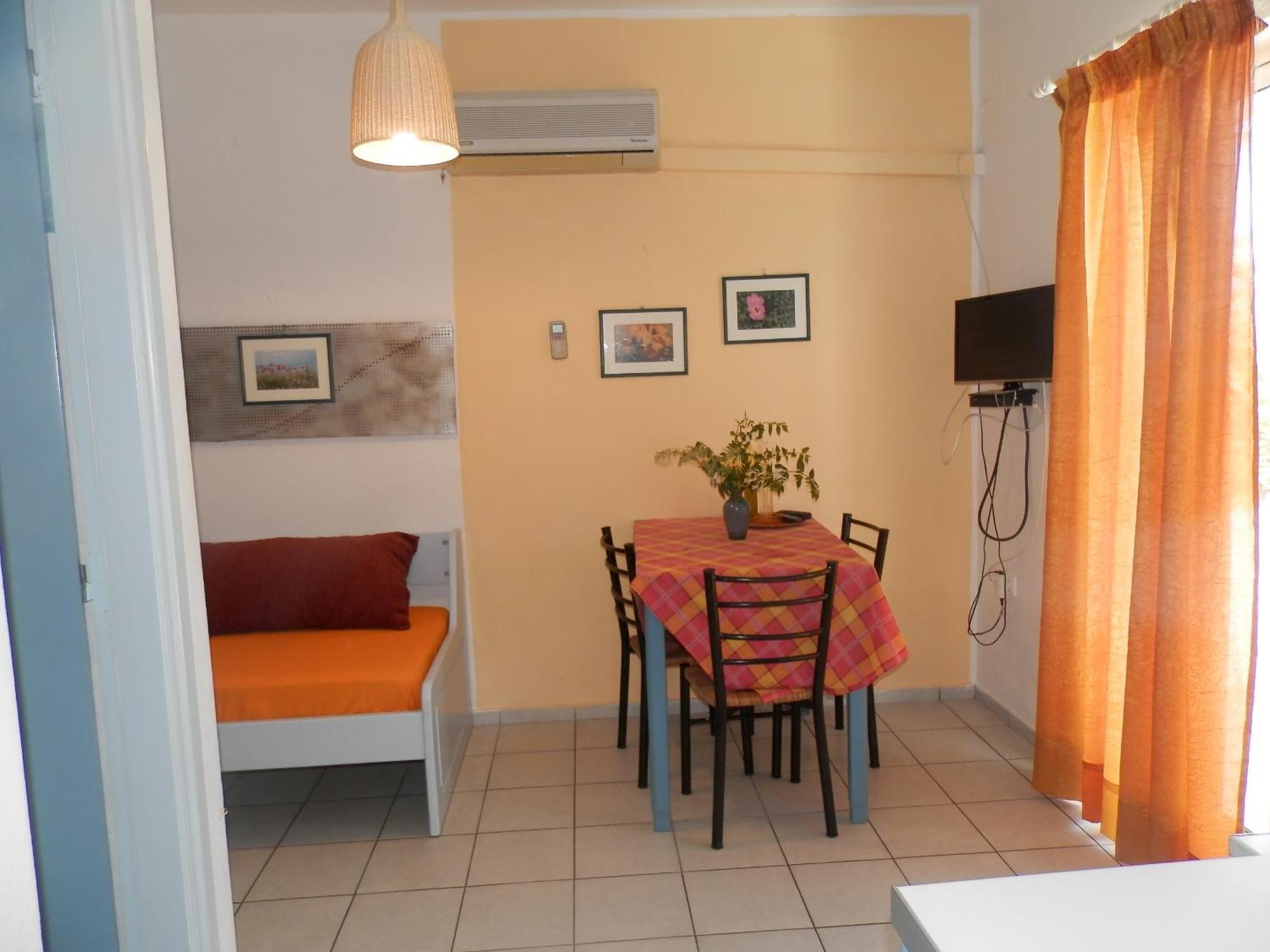 Silvi Mari Apartments بلاتانيز المظهر الخارجي الصورة